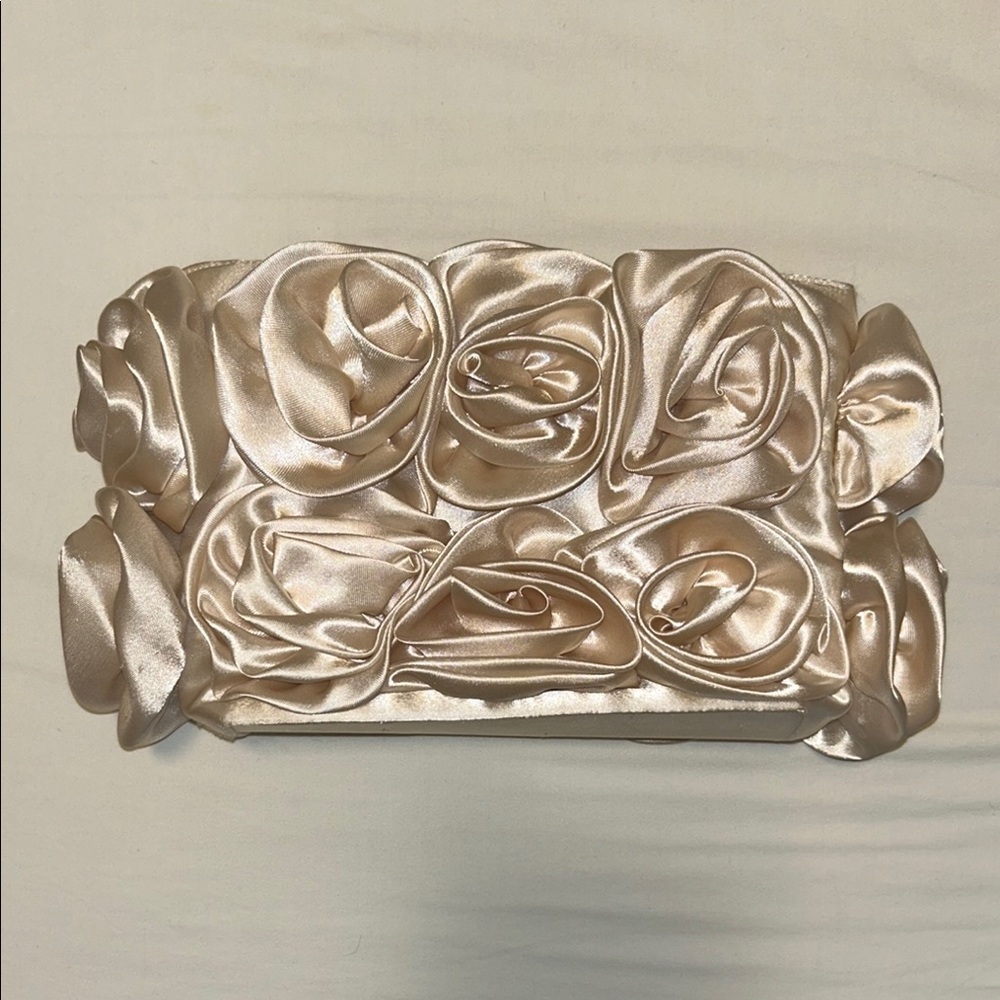 Lori Greiner For Your Ease Only - Cream Rose Satin Clutch
